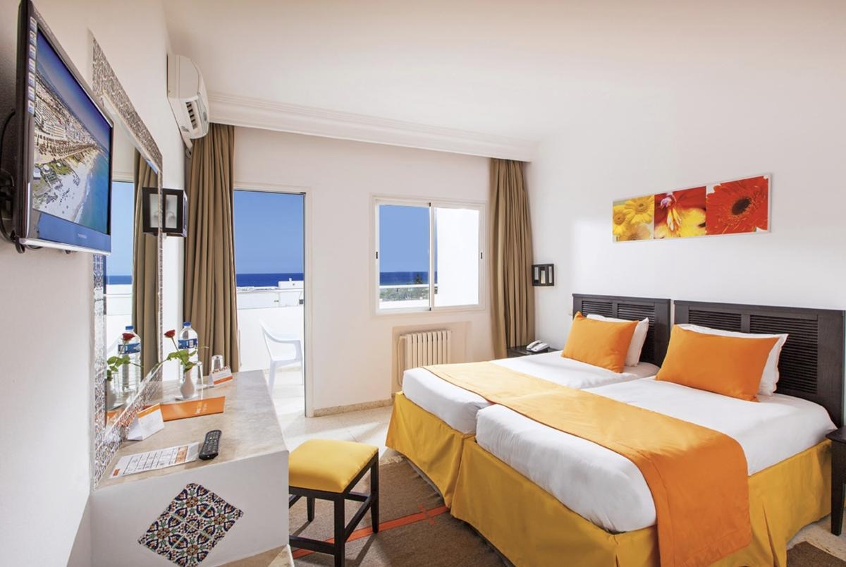 Tropicana Club & Spa