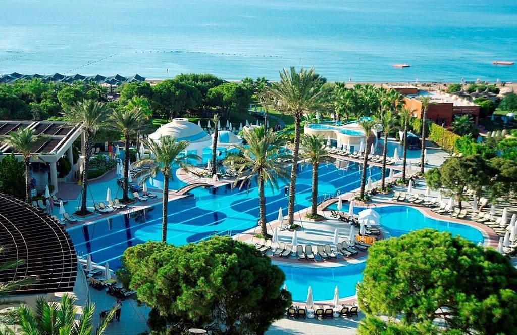 Limak Atlantis Deluxe Hotel