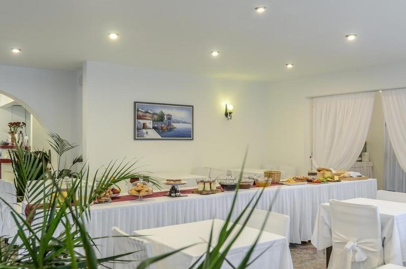 Aeolis Boutique Hotel