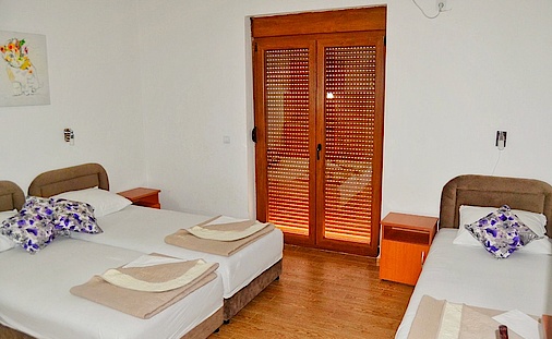 Vila Laplam ex Vila Lana