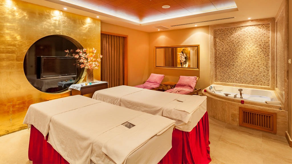 Starlight Resort Hotel