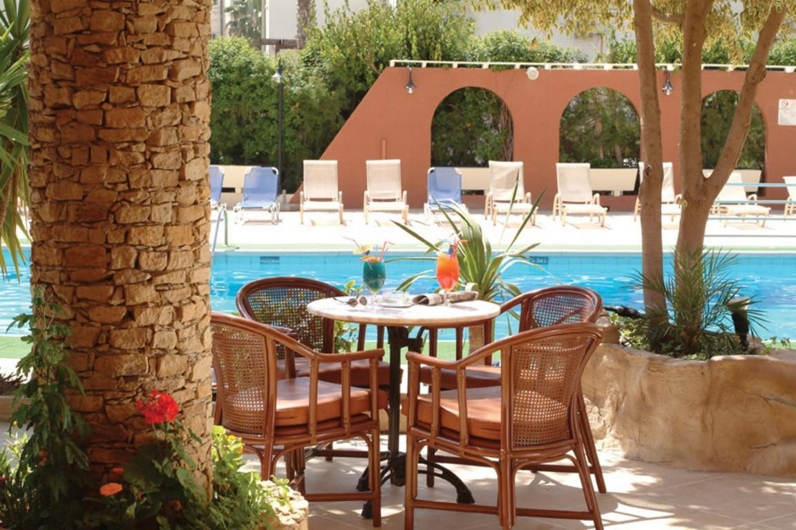 Hotel Navarria