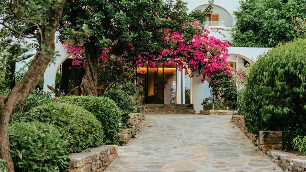 Minos Beach Art Hotel