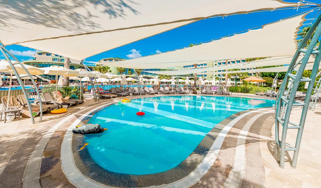 Hotel Vonresort Golden Coast