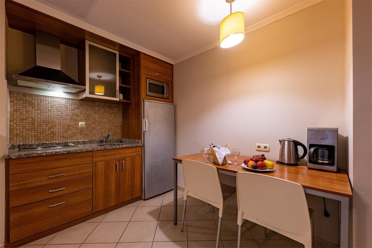 Viking Expresss Hotel (ex Viking Suite Hotel)