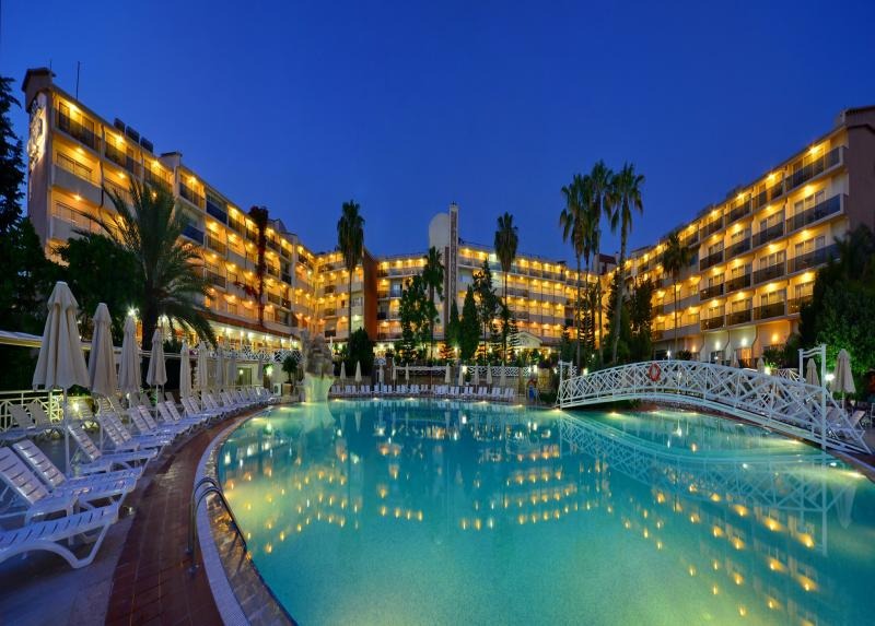 Seaden Corolla Hotel