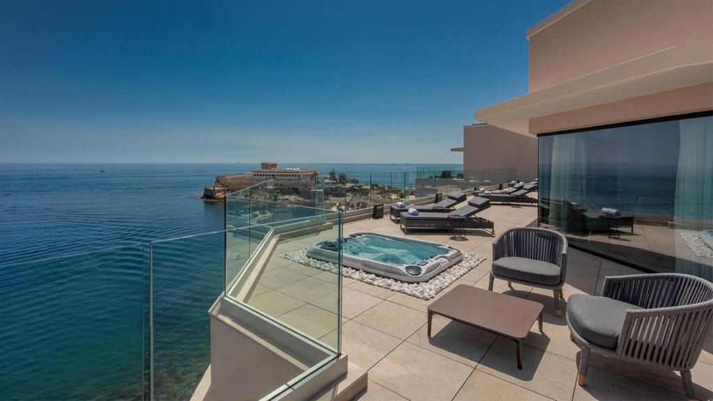 Westin Dragonara Hotel