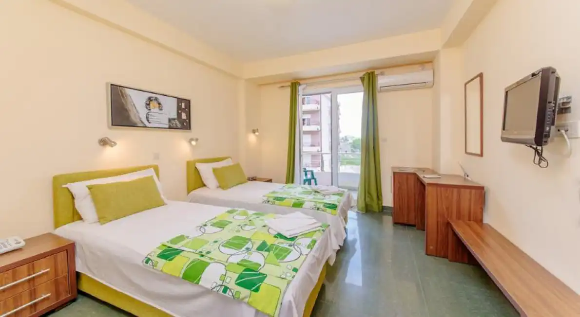 Hotel Novi