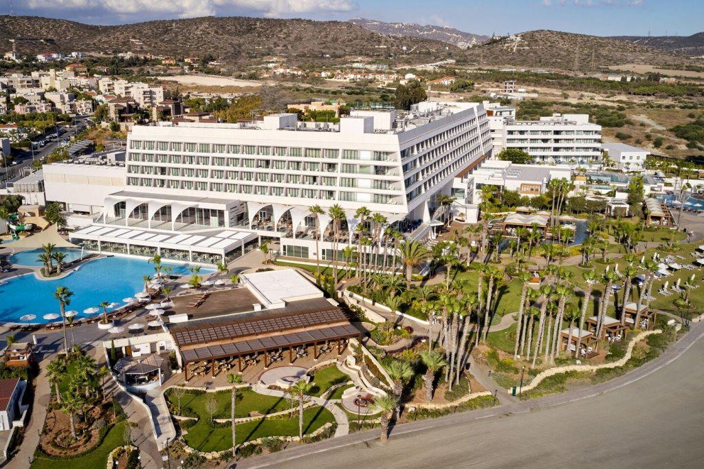 Hotel Parklane Resort & Spa 