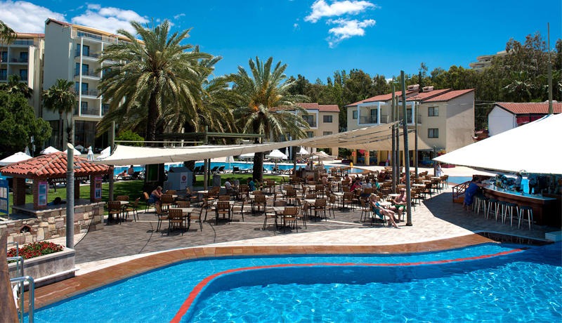 Arum Barut Collection