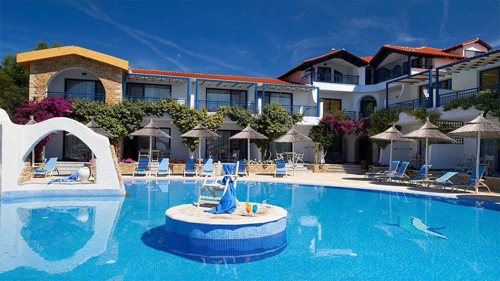 Athena Pallas Village