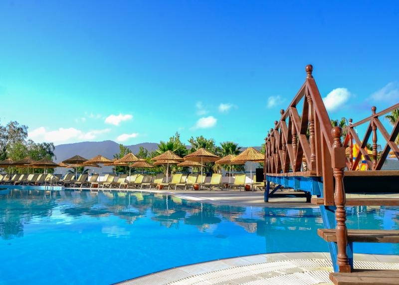 Bodrum Holiday Resort & Spa