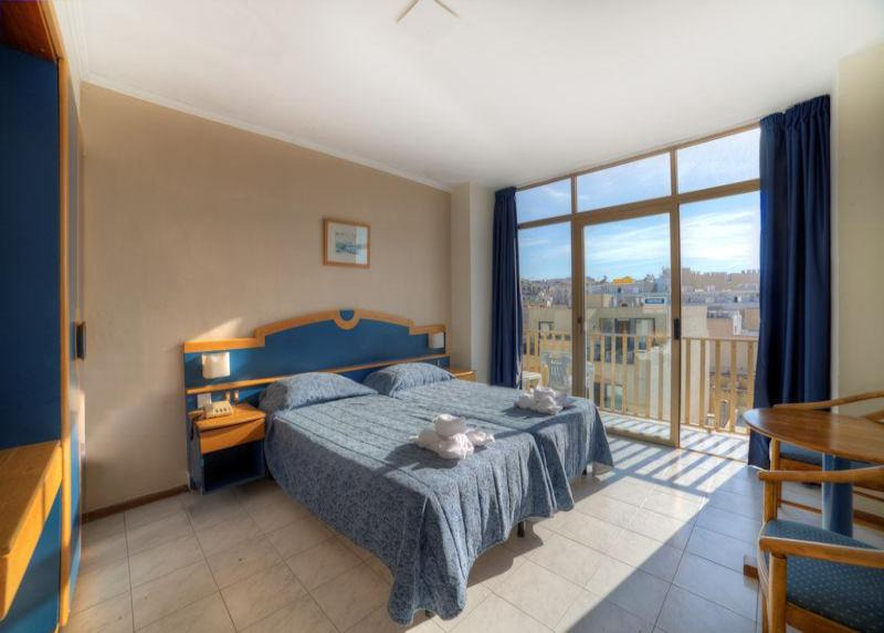 Primera Hotel