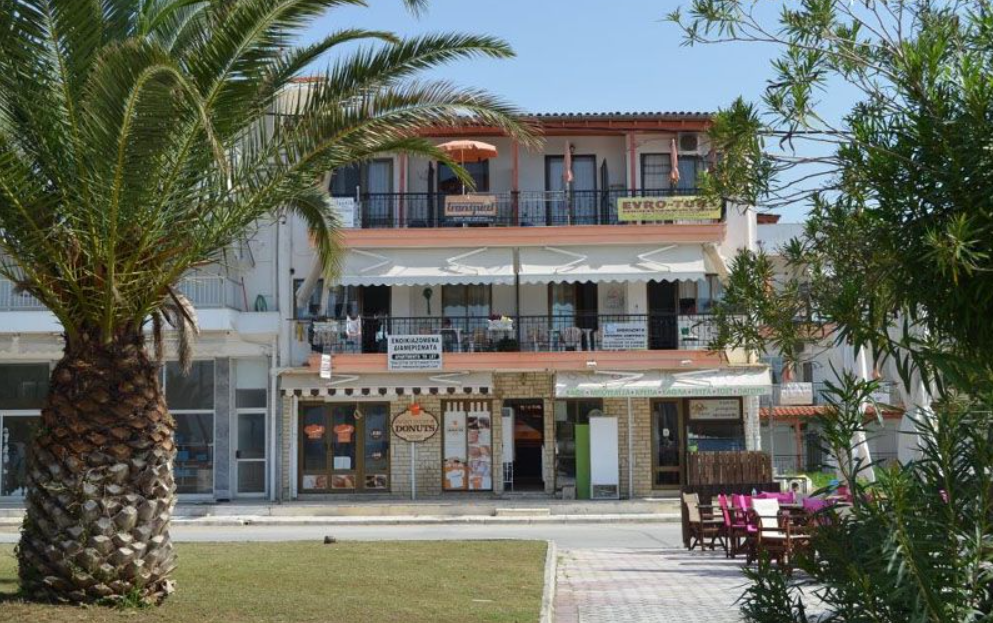 Apartmani ANA ex Bouzalis