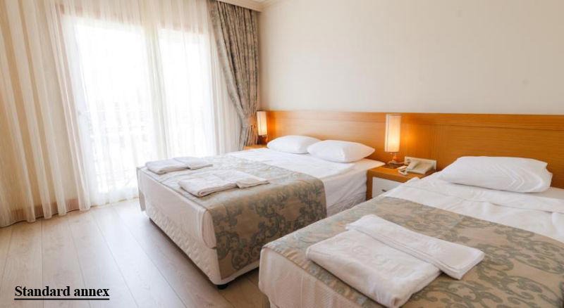 Loceanica Beach Resort Hotel