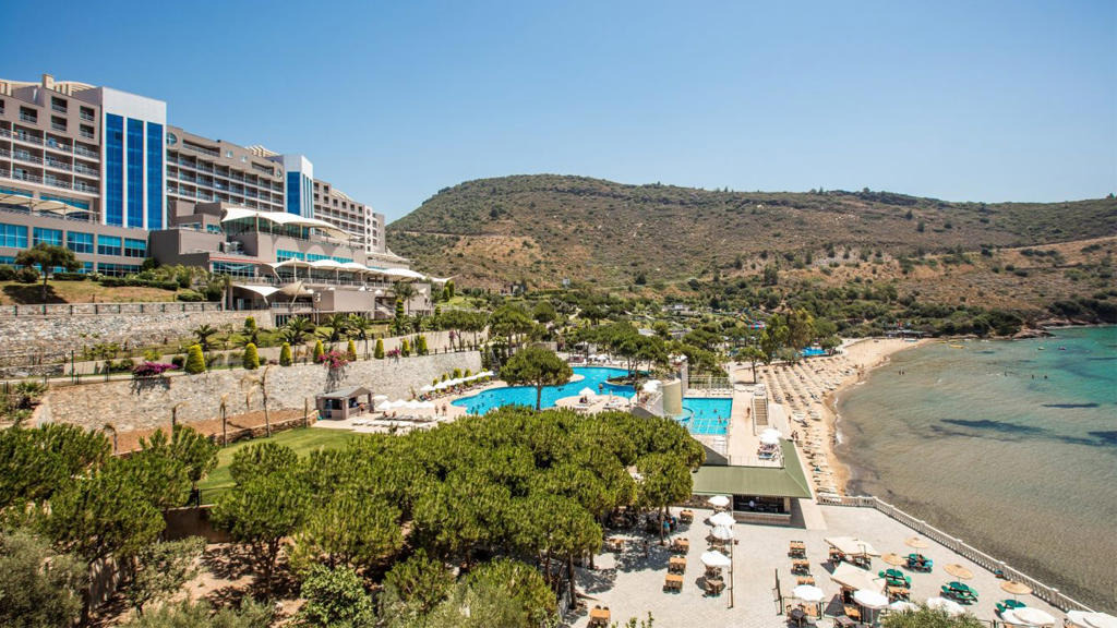 Aria Claros Beach & Spa Resort