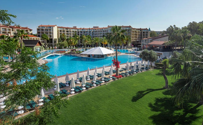 Arum Barut Collection