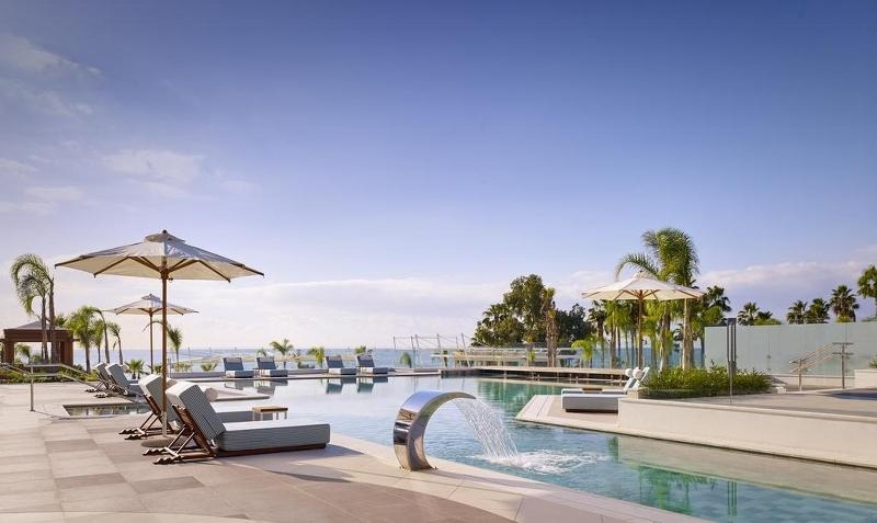 Hotel Parklane Resort and Spa