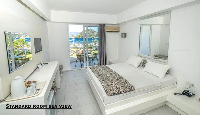 Casa BlancaBeach Hotel