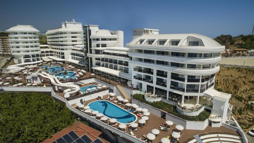 Laguna Beach Alya Resort and Spa