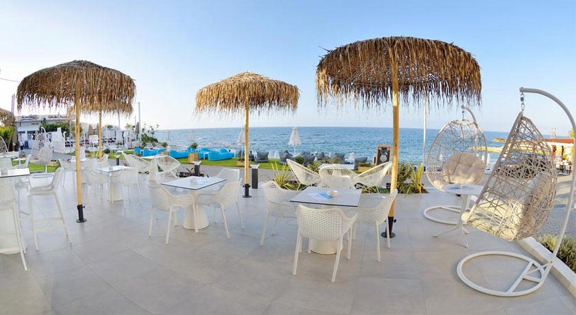 Golden Beach Hotel