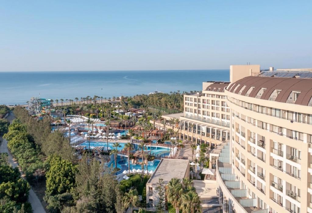 Hotel Fame Residence Lara