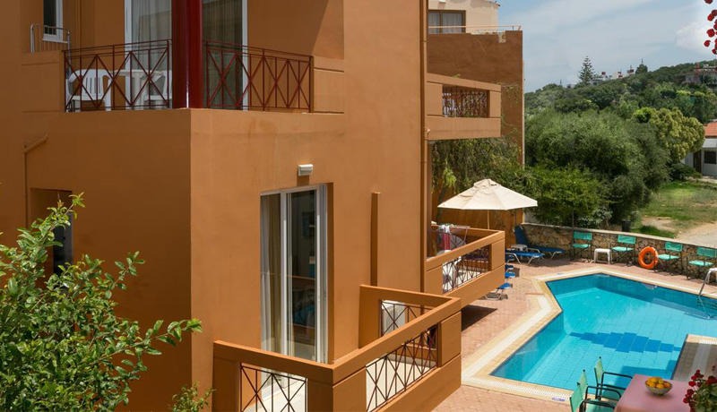 Elotia Hotel