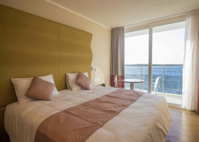 Seaview Hotel