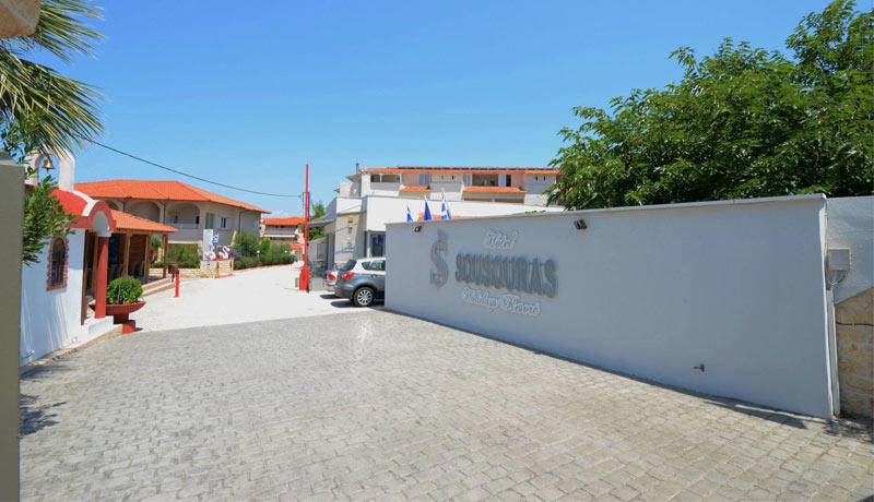 Sousouras Bungalows