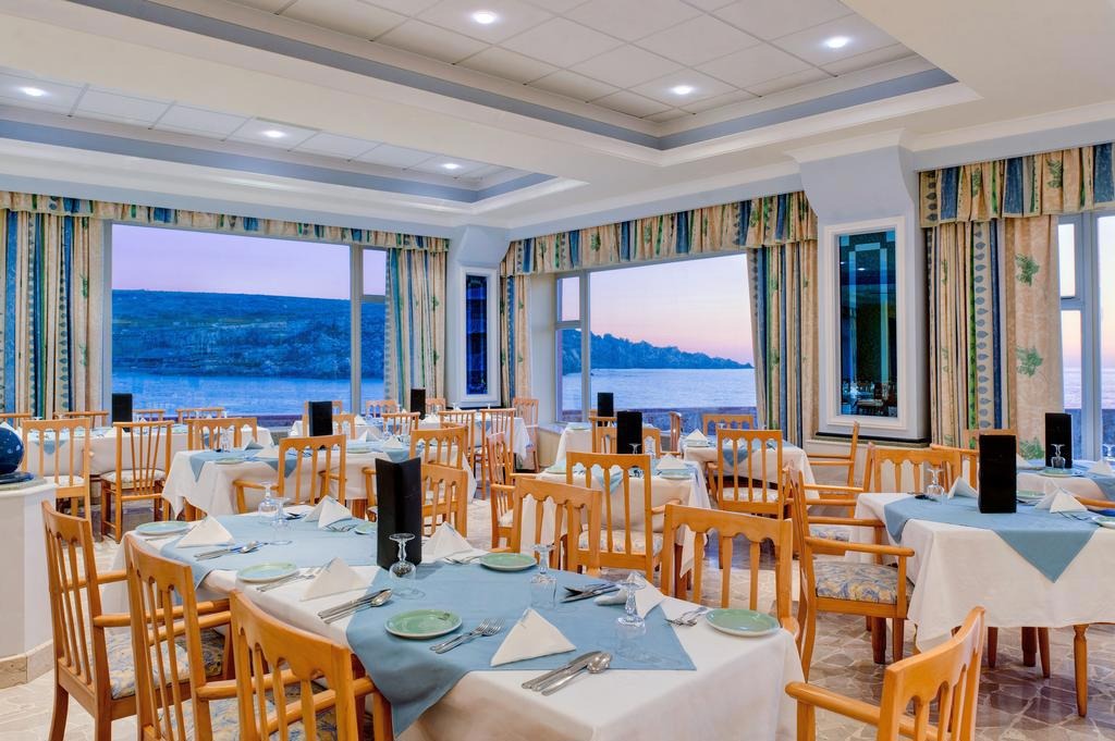 Paradise Bay Resort