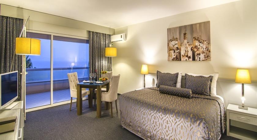Hotel Grand Blue Sky