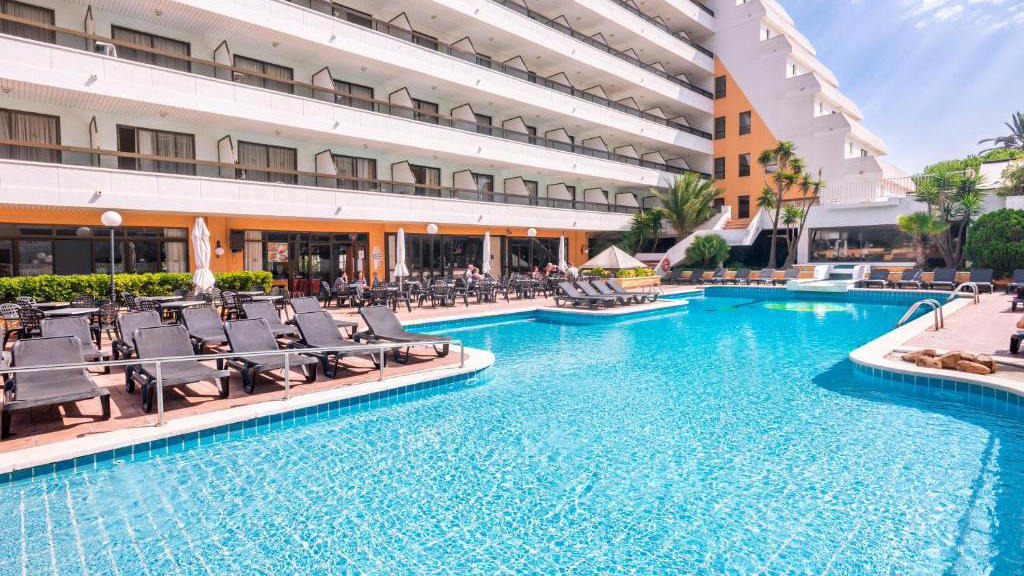 Tropic Park Hotel