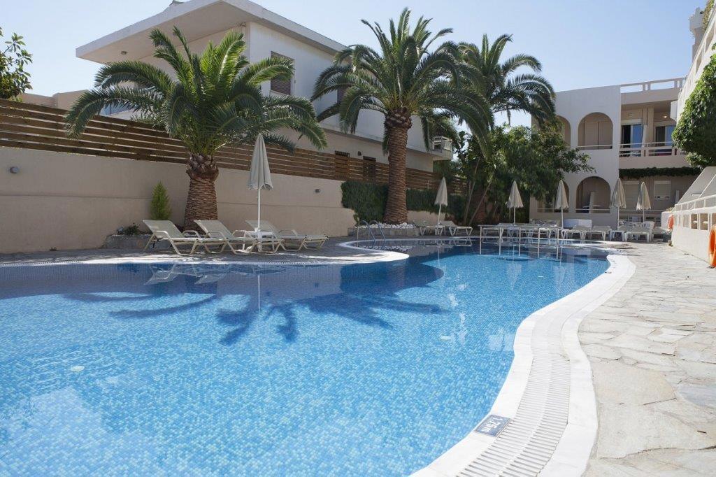 Axos Hotel