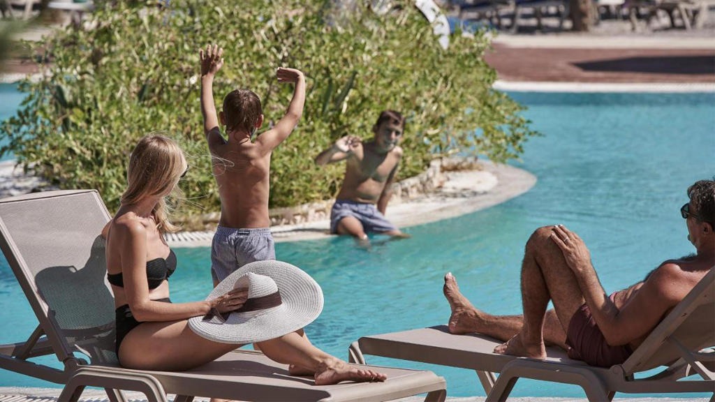 Hotel Esperos Mare
