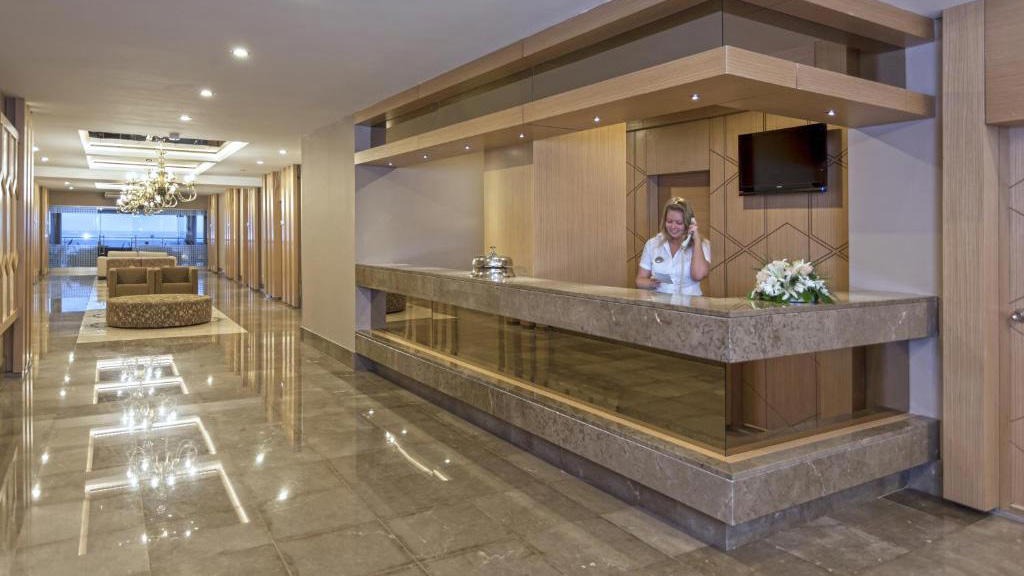 Hotel Xperia Saray Beach