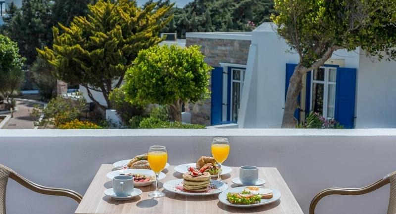 Naxos Palace Hotel