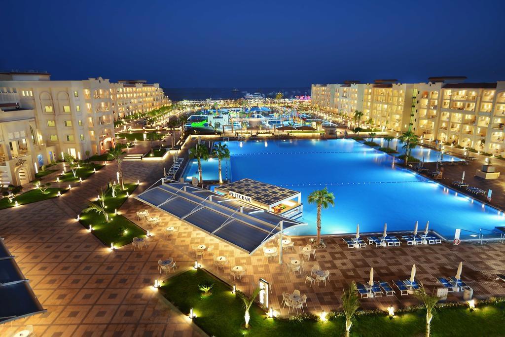 Hotel Pickalbatros White Beach Resort