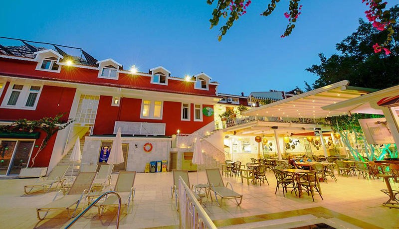 Tonoz Beach Hotel
