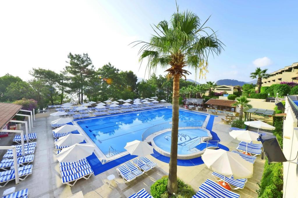 Hotel Labranda Mares