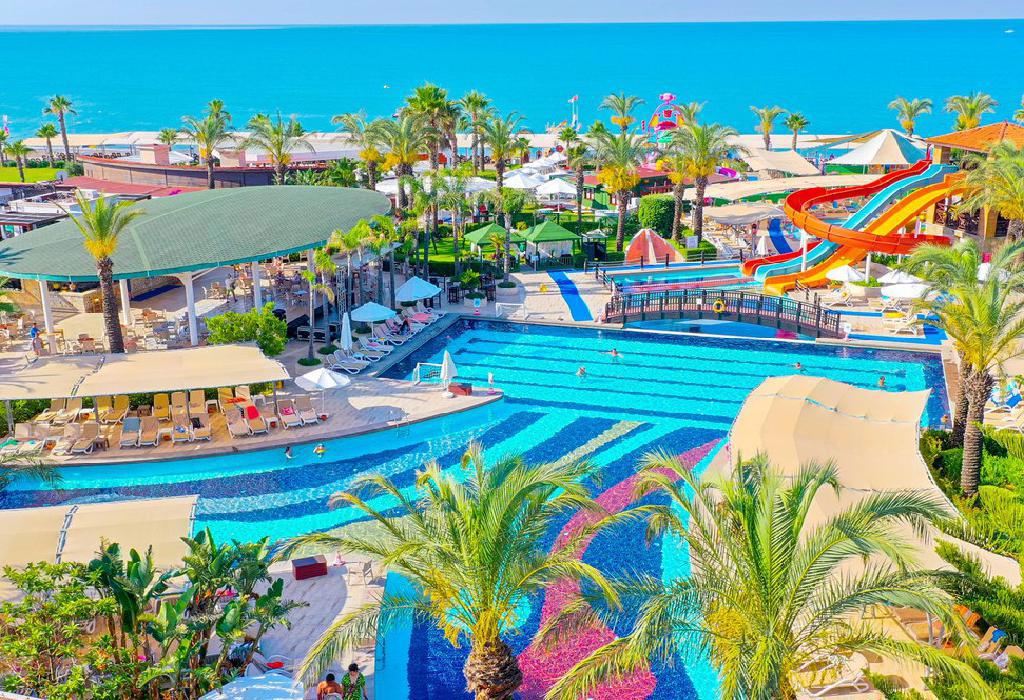 Hotel Crystal Family Resort & Spa 