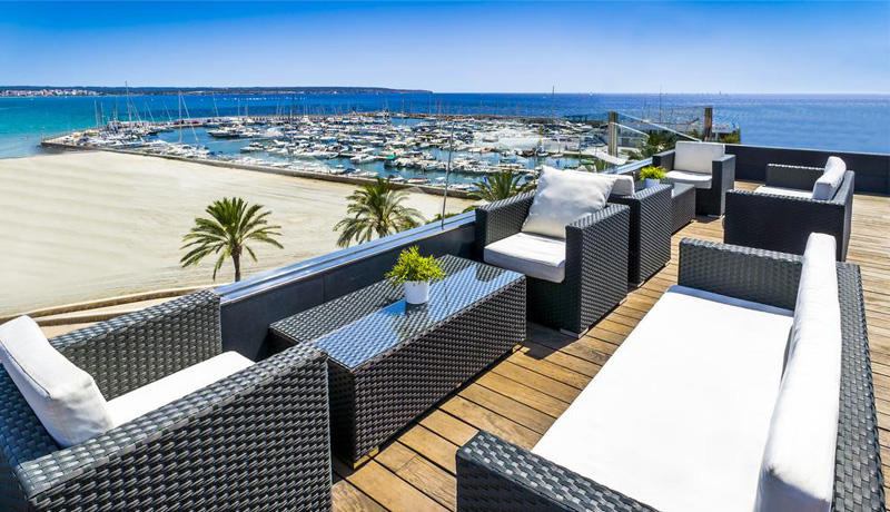 Nautic Hotel