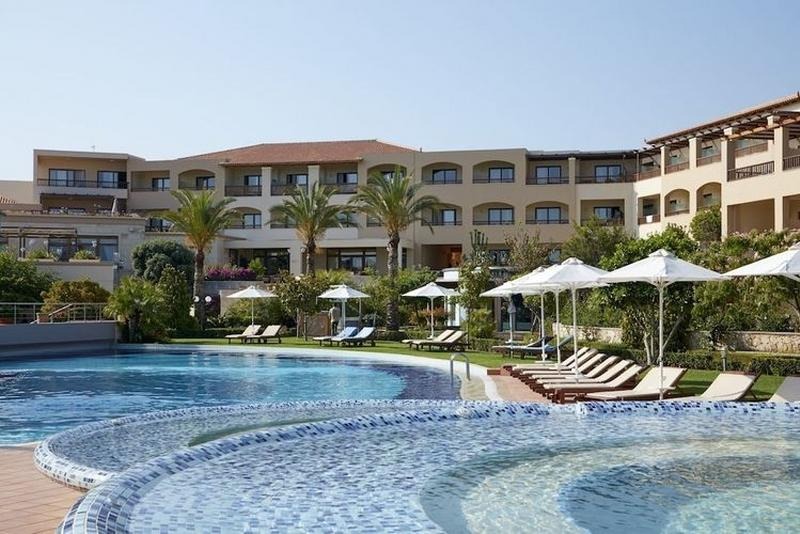 Hotel Minoa Palace