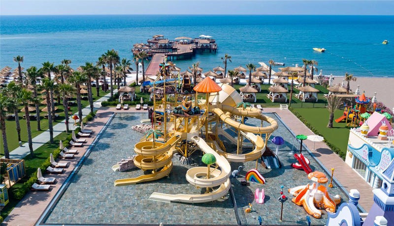 Titanic Mardan Palace