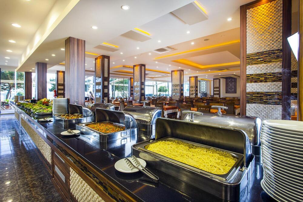 Kleopatra Ada Hotel