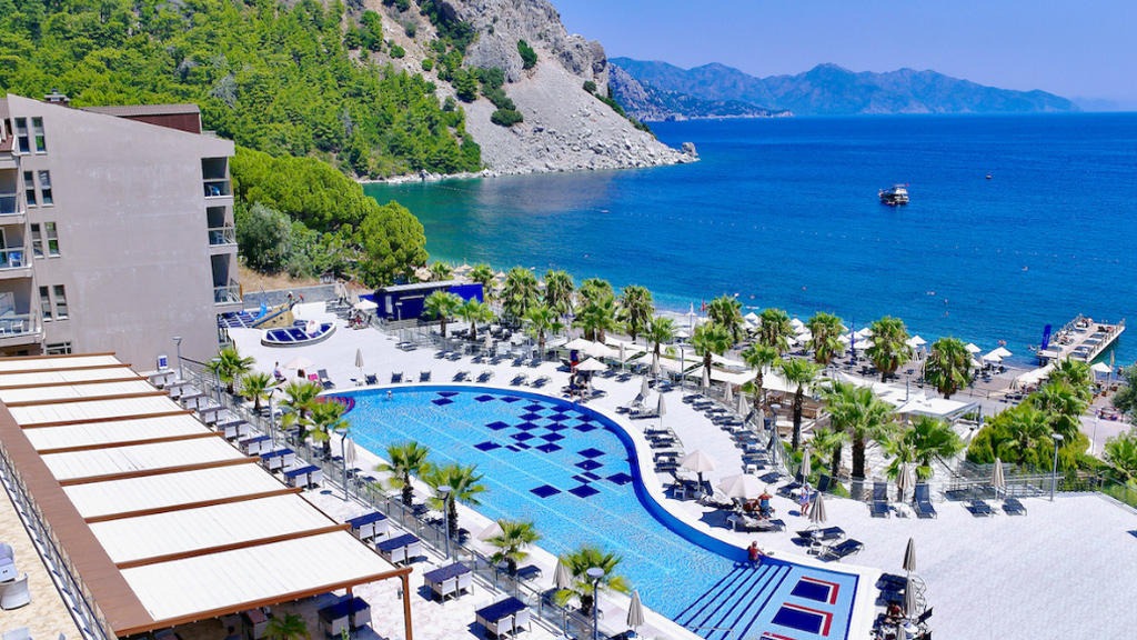 Turunc Premium Hotel