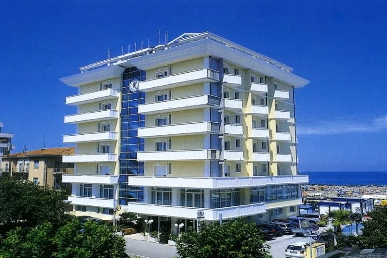 Hotel Imperial Beach