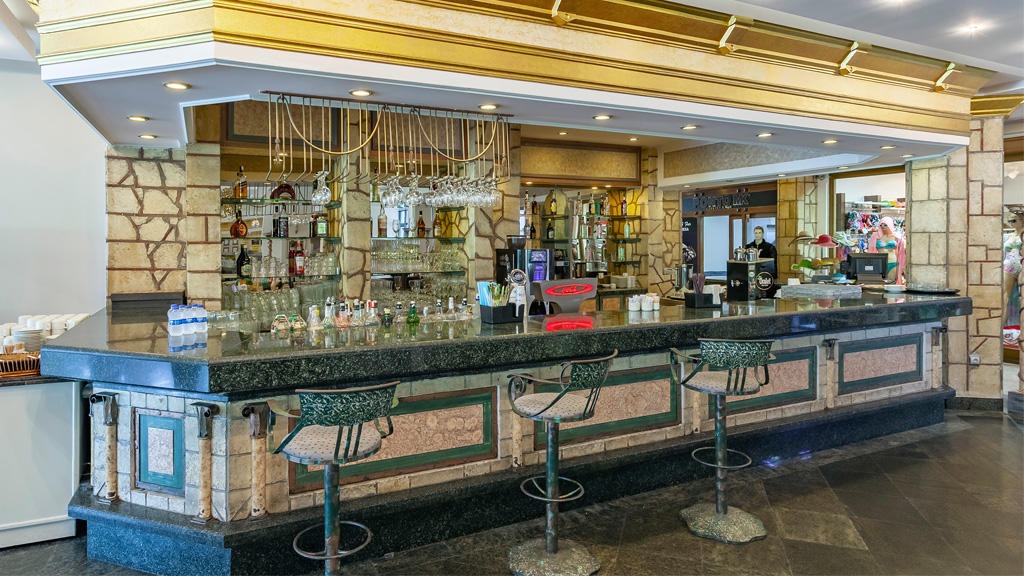Starlight Resort Hotel