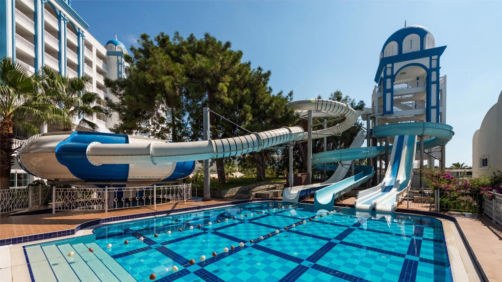 Rubi Platinum Spa Resorts & Suites