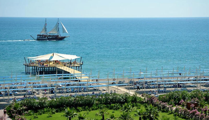 Seaden Sea World Resort and Spa