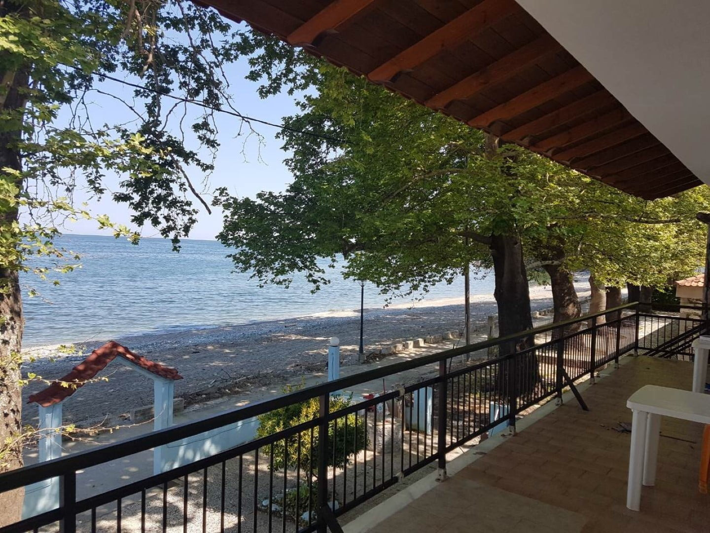 Vila Lakis